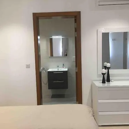 The One - 4 Bedroom St Julian's San Ġiljan